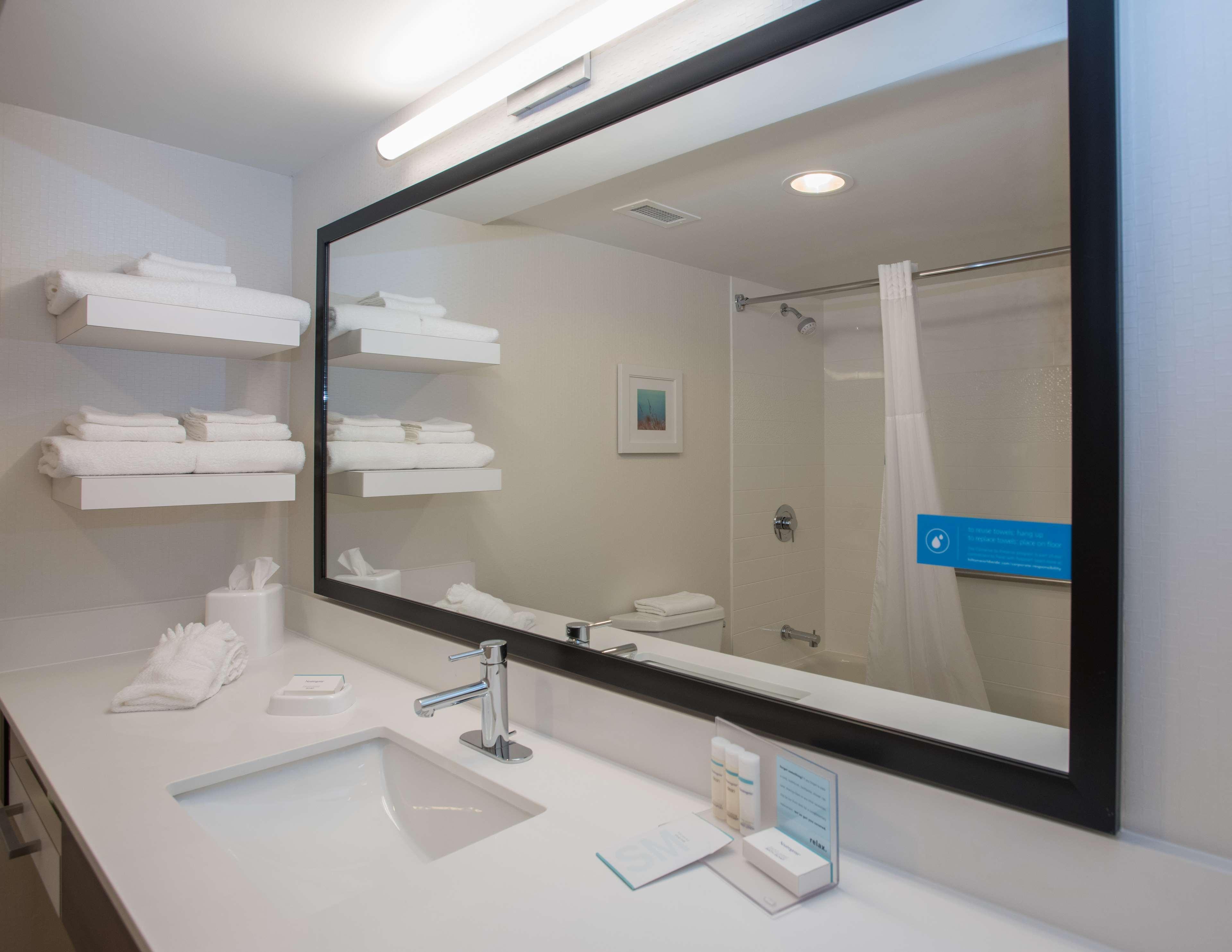 Hampton Inn Wooster Buitenkant foto