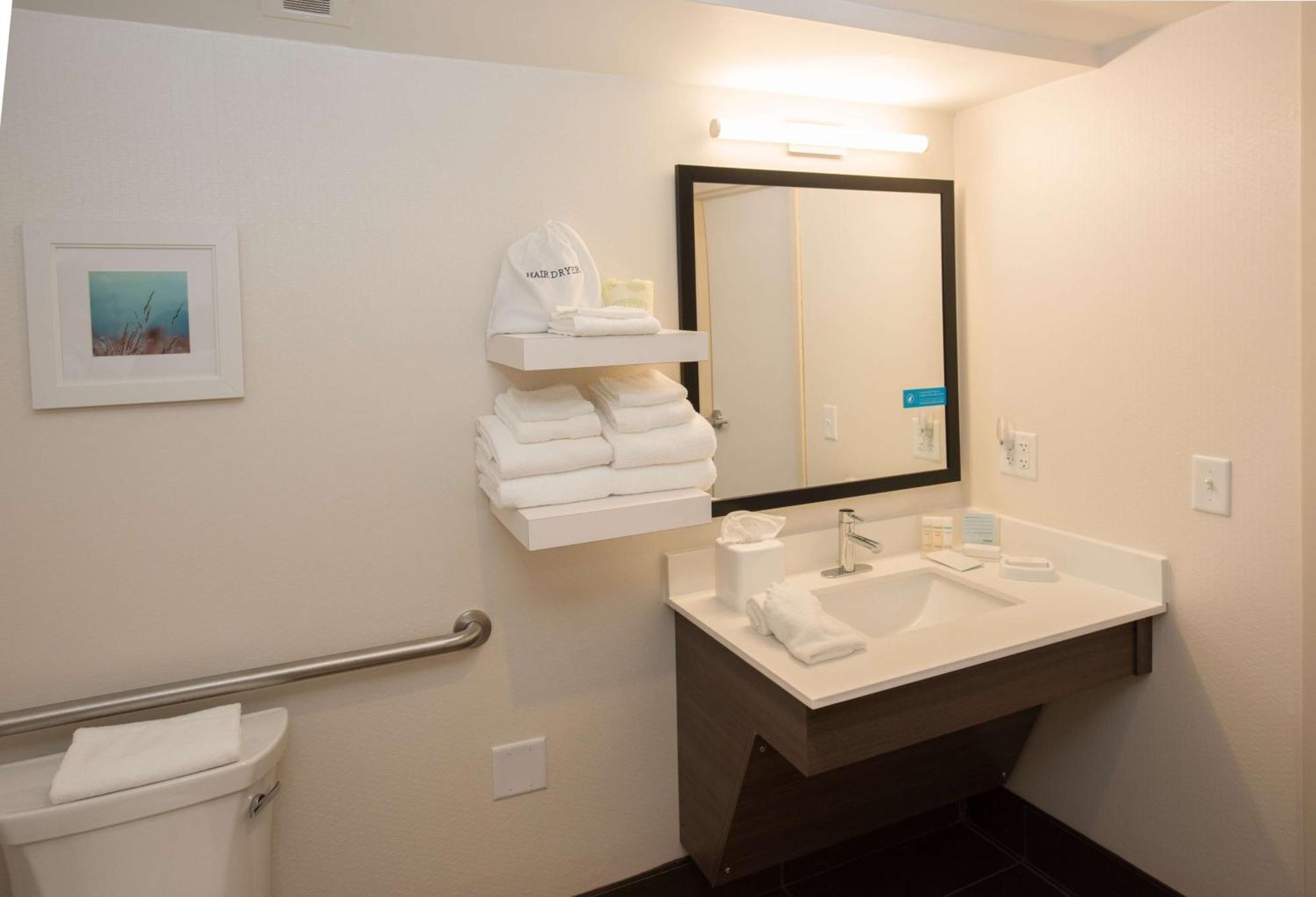Hampton Inn Wooster Buitenkant foto