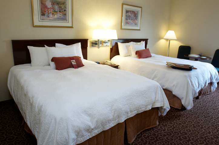 Hampton Inn Wooster Buitenkant foto